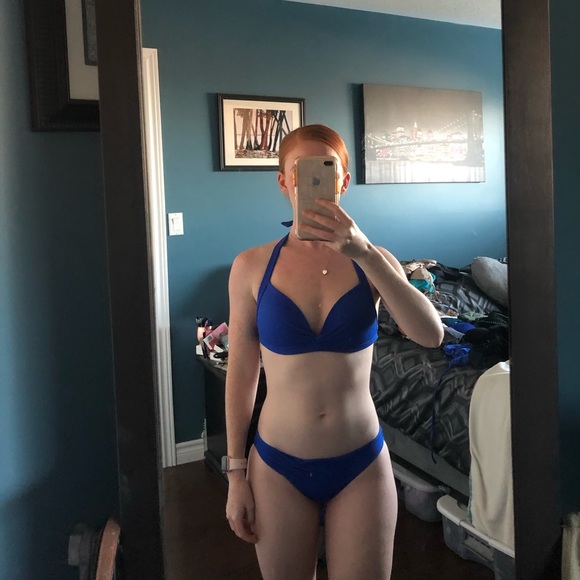 VICTORIA SECRET push-up bikini top and bottoms - Picture 5 of 5